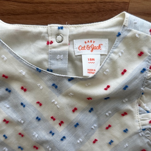 Cat & Jack Patterned Baby Romper with Ruffles - Picture 3 of 4